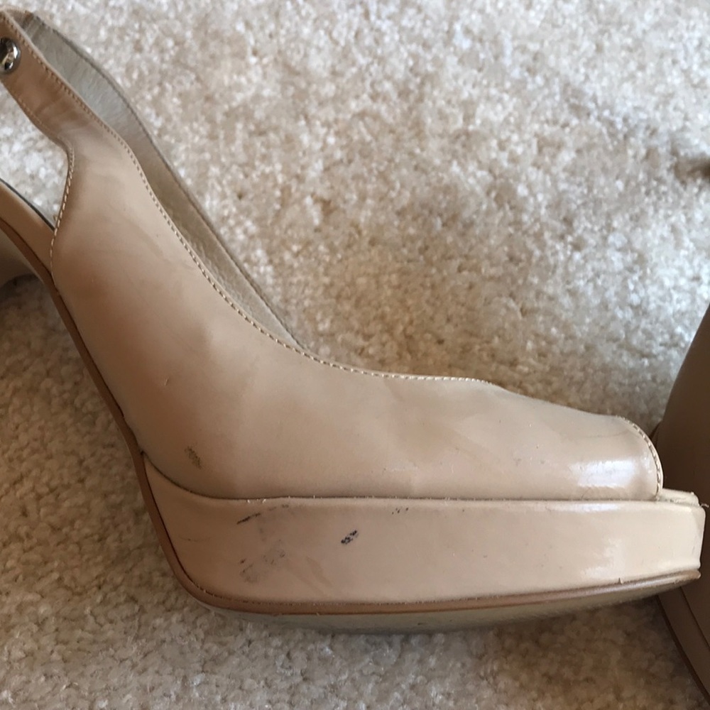 Michael Michael Kors peep toe neutral/nude heels - Picture 4 of 7